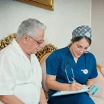 پرستار سالمند